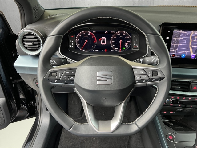 Arona 1.0 TSI Xperience+LED+NAV+PARKLENK+AHK+ACC