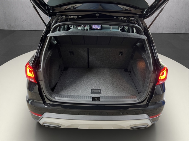 Arona 1.0 TSI Xperience+LED+NAV+PARKLENK+AHK+ACC