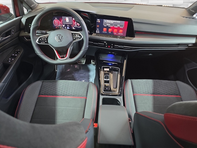 Golf VIII GTI Clubsport 2.0 TSI IQ+H&K+NAVI+RFK