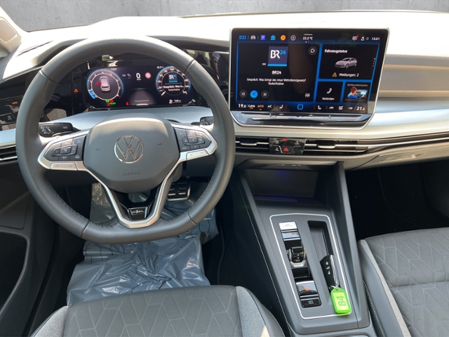 Golf VIII 1.5 eTSI Goal+LED+NAV-VORB+KEYLESS+APP