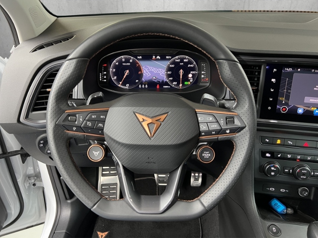 Ateca 1.5 TSI LED+NAVI+AHK+PARKLENK+ACC+KEYLESS