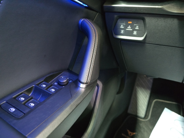 Leon 2.0 TDI LED+NAVI+FULL LINK+PARKLENK+ACC+GJR