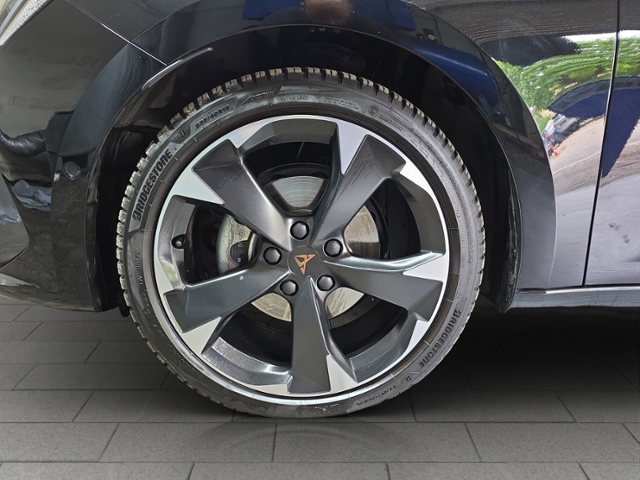 Leon 2.0 TDI LED+NAVI+FULL LINK+PARKLENK+ACC+GJR