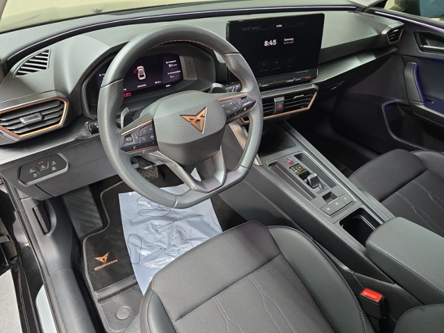 Leon 2.0 TDI LED+NAVI+FULL LINK+PARKLENK+ACC+GJR
