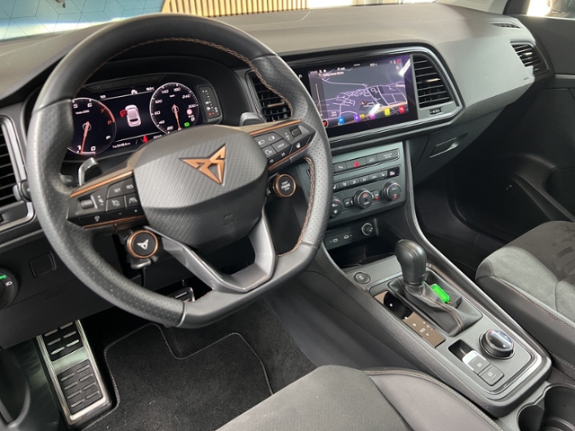 Ateca 2.0 TSI 4Drive+LED+NAVI+AHK+PARKLENK+APP