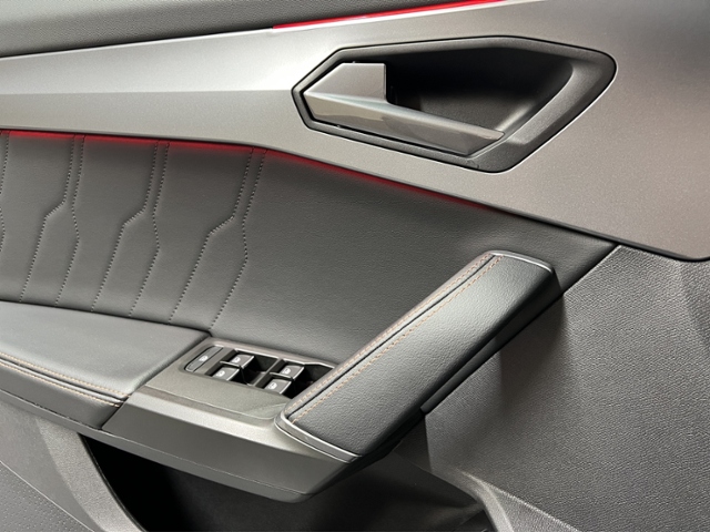 Formentor 2.0 TSI 4Drive+LED+NAV+AHK+STANDH.+APP