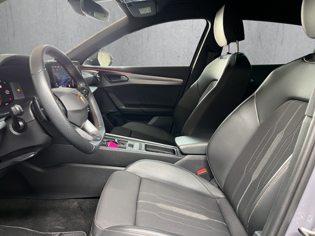 Formentor 2.0 TSI 4Drive+LED+NAV+AHK+STANDH.+APP