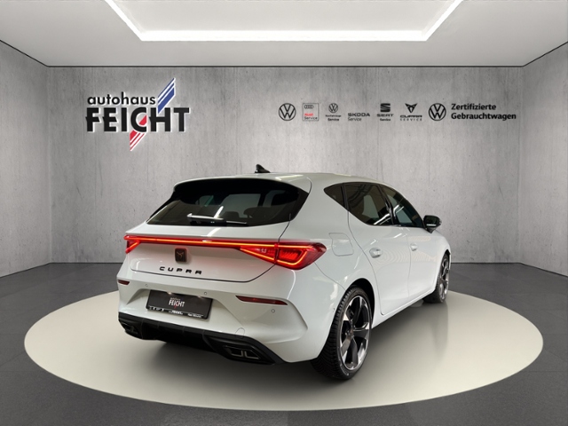 Leon 2.0 TDI LED+NAVI+AHK+FULL LINK+PARKLENK