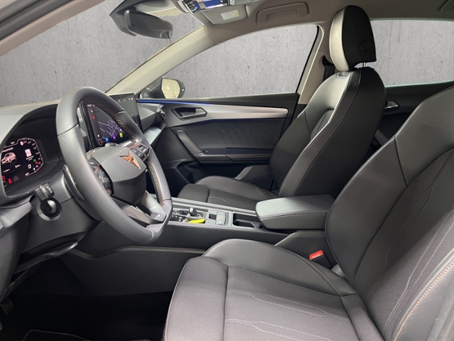 Leon 2.0 TDI LED+NAVI+AHK+FULL LINK+PARKLENK