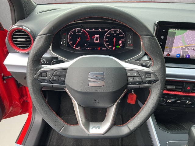 Arona 1.0 TSI FR+LED+NAVI+PARKLENK+APP+ACC+GJR