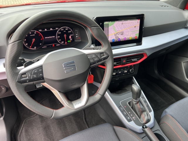 Arona 1.0 TSI FR+LED+NAVI+PARKLENK+APP+ACC+GJR