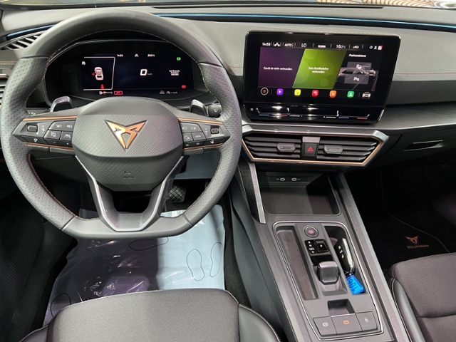 Formentor 1.5 TSI LED+PARKLENK+FRONT ASSIST+APP