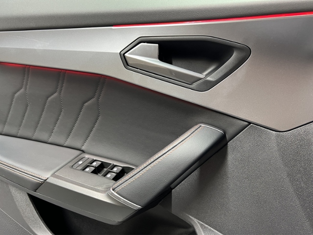 Formentor 1.5 TSI LED+PARKLENK+FRONT ASSIST+APP