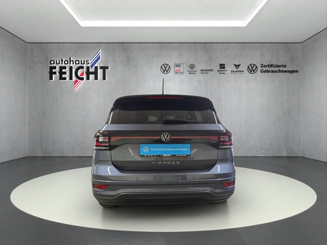 T-Cross 1.5 TSI Life+R-Line+LED+NAV+PARKLENK+APP