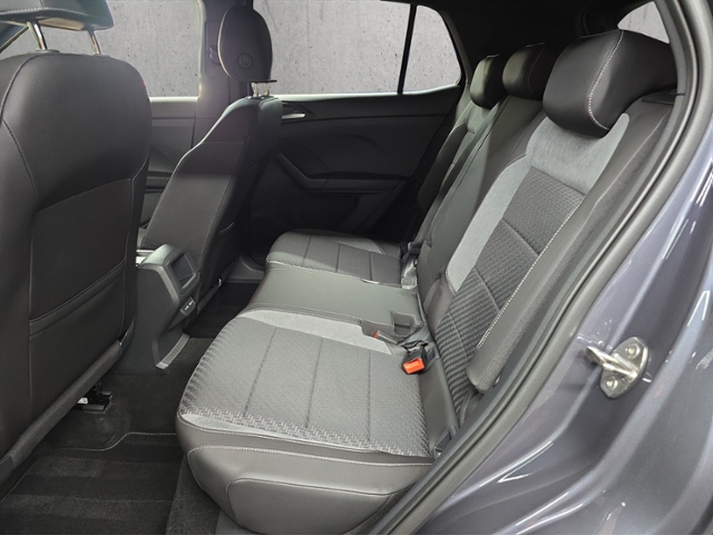 T-Cross 1.5 TSI Life+R-Line+LED+NAV+PARKLENK+APP