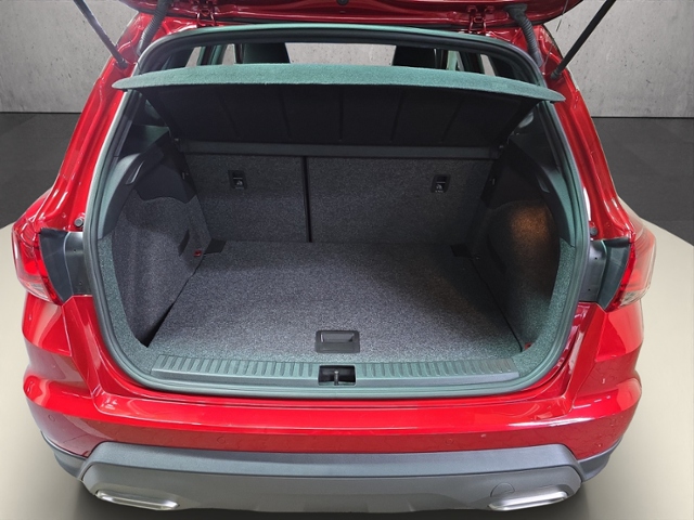 Arona 1.5 TSI FR+LED+NAVI+PARKLENK+ACC+DAB+RFK