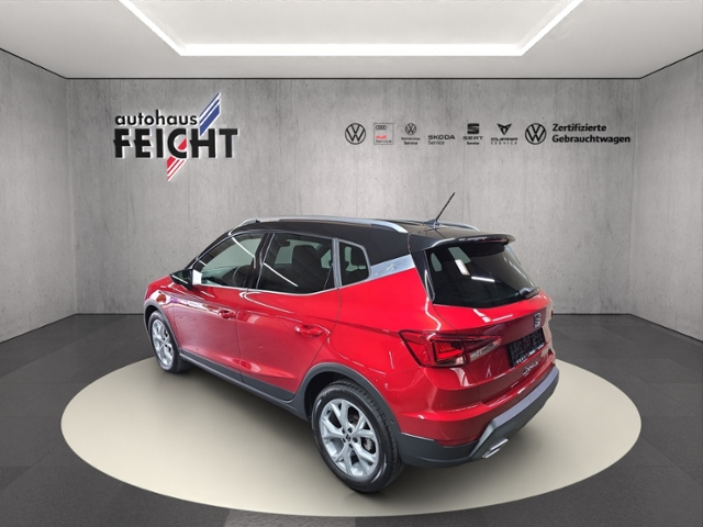 Arona 1.5 TSI FR+LED+NAVI+PARKLENK+ACC+DAB+RFK