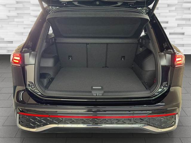 Tiguan R-Line 2,0 l TDI  4MO 142 kW/193 PSDSG