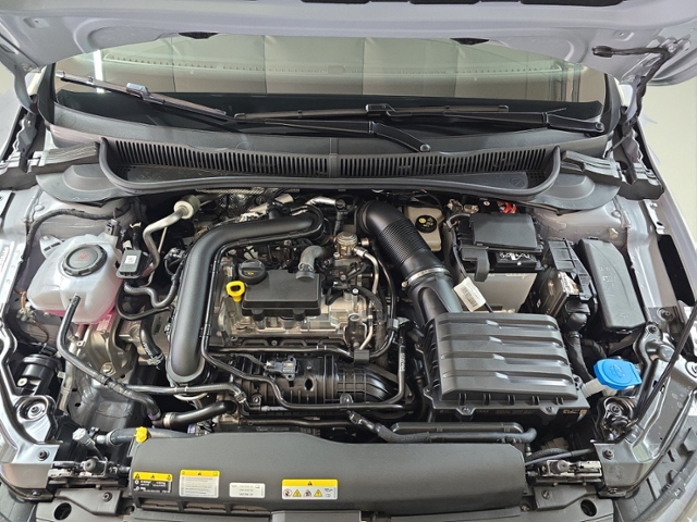Polo R-Line 1,0 l TSI  70 kW (95 PS) DSG