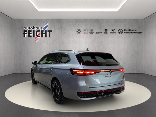 Passat R-Line  eHybrid  130 kW (177 PS) / 85  (1