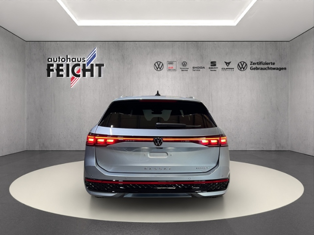 Passat R-Line  eHybrid  130 kW (177 PS) / 85  (1