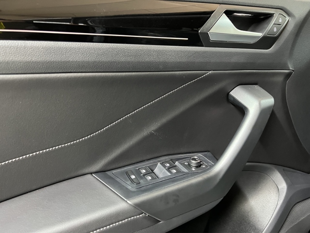 T-Roc R-Line 1.5 l TSI  110 kW (150 PS) DSG