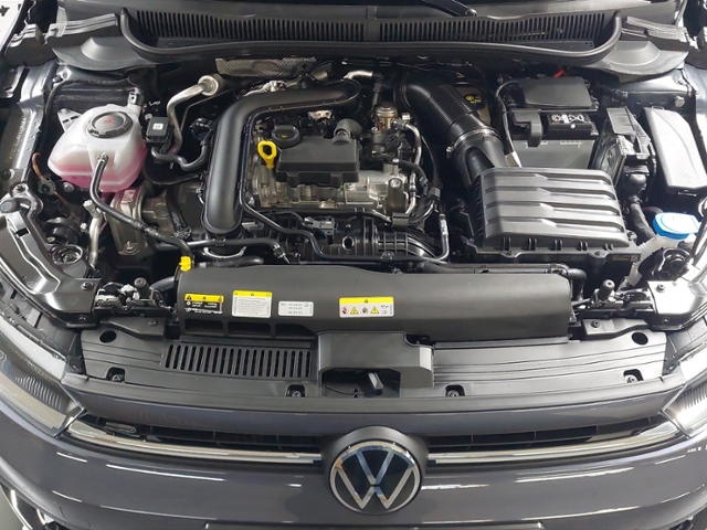 Polo R-Line 1,0 l TSI OPF 70 kW (95 PS) DSG