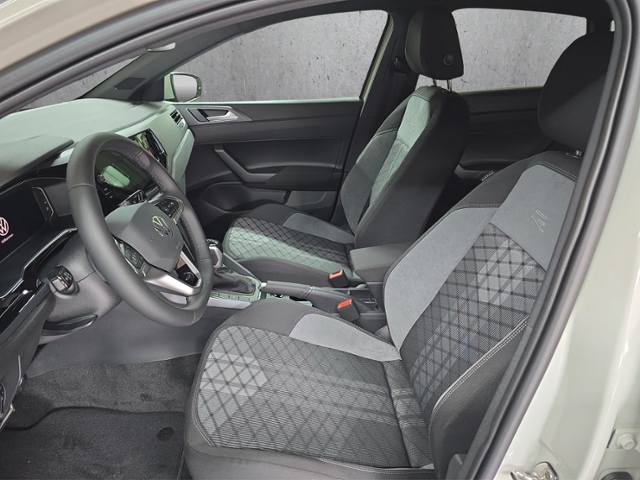 Polo R-Line 1,0 l TSI OPF 70 kW (95 PS) DSG
