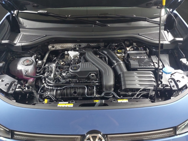 T-Roc R-Line 1.5 l eTSI OPF 110 kW (150 PS) DSG