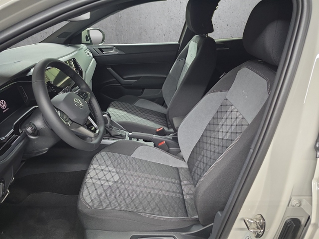 Taigo R-Line 1,0 l TSI 85 kW (116 PS) DSG