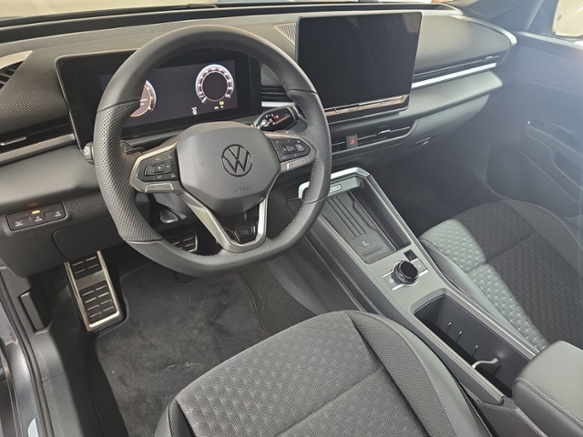 T-Roc R-Line 1.5 l eTSI 110 kW (150 PS) DSG
