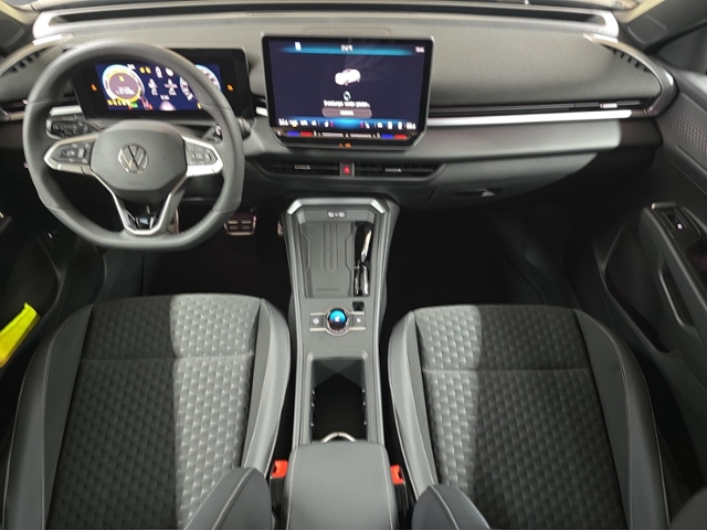 T-Roc R-Line 1.5 l eTSI  110 kW (150 PS) DSG