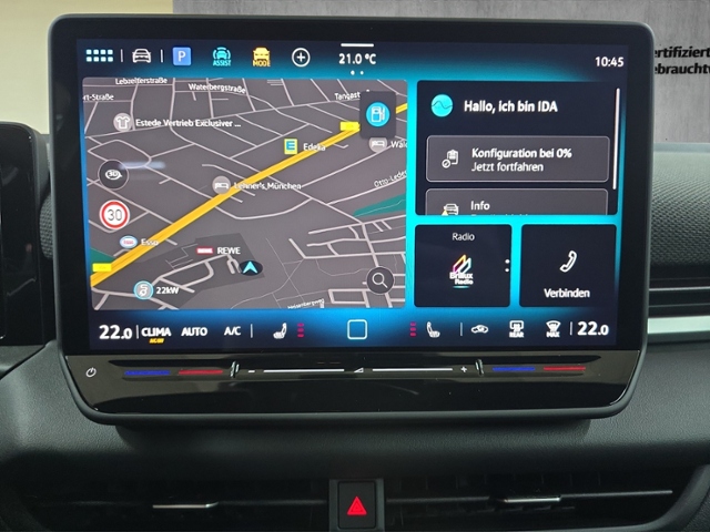 T-Roc R-Line 1.5 l eTSI  110 kW (150 PS) DSG