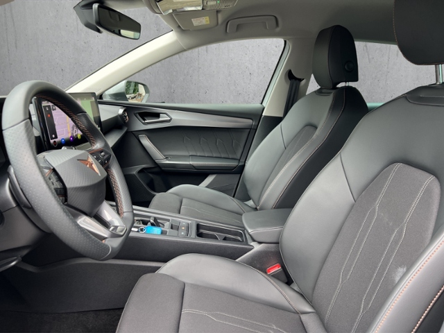 Leon 2.0 TDI LED+NAVI+AHK+FULL LINK+PARKLENK+ACC