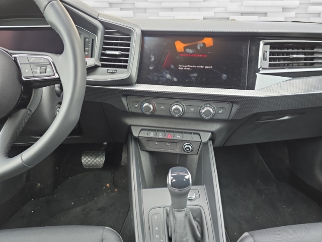 A1 Sportback 30 1.0 TFSI advanced+NAVI+PDC+SITZH