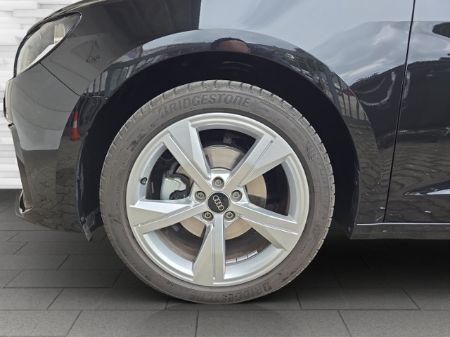 A1 Sportback 30 1.0 TFSI advanced+NAVI+PDC+SITZH