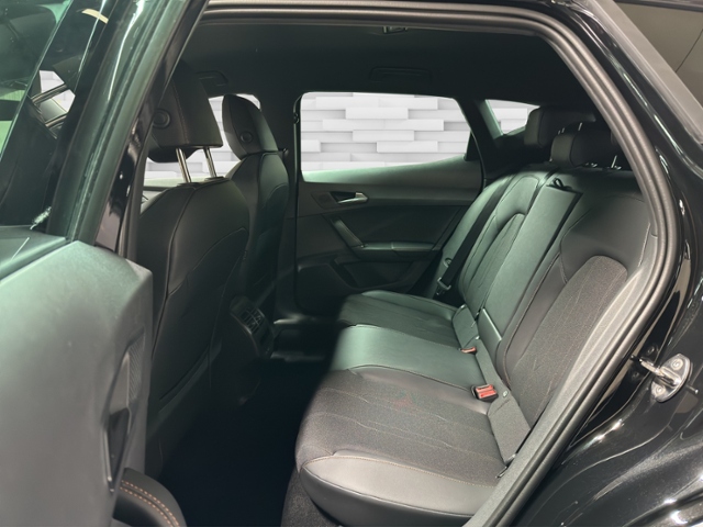 Formentor 1.5 TSI LED+NAVI+MULTI-CAM+RFK+SITZH.
