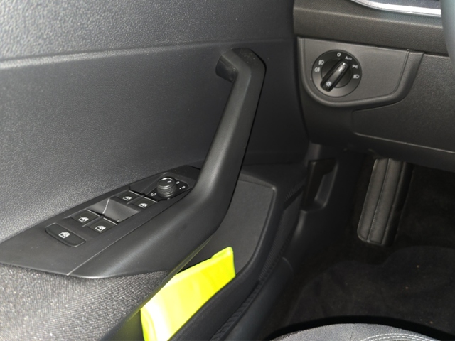 Polo 1.0 TSI Style+LED-MATRIX+NAVI+AHK+RFK+APP