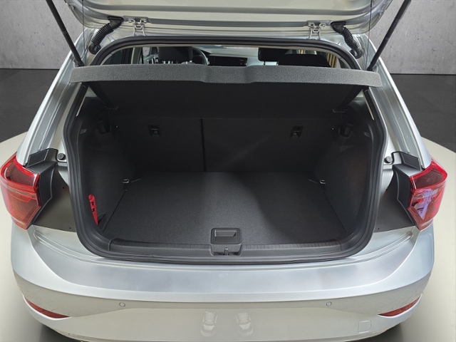 Polo 1.0 TSI Style+LED-MATRIX+NAVI+AHK+RFK+APP