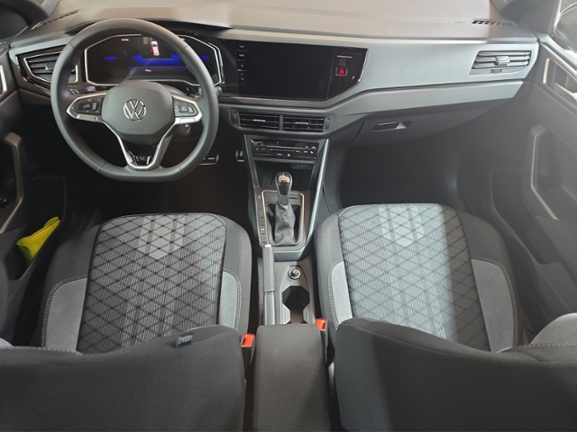 Taigo 1.0 TSI R-Line+LED-MATRIX+NAVI+AHK+ACC+RFK