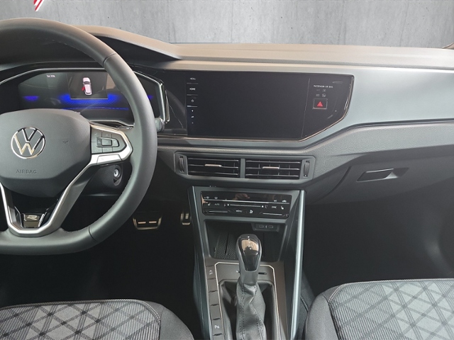 Taigo 1.0 TSI R-Line+LED-MATRIX+NAVI+AHK+ACC+RFK