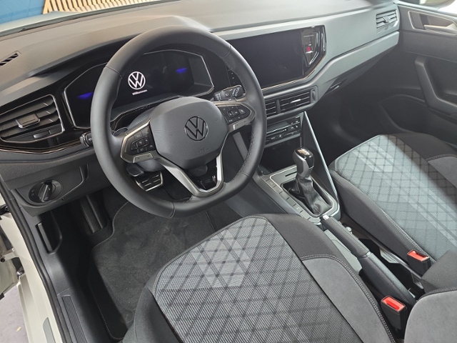 Taigo 1.0 TSI R-Line+LED-MATRIX+NAVI+AHK+ACC+RFK