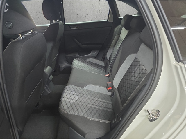 Taigo 1.0 TSI R-Line+LED-MATRIX+NAVI+AHK+ACC+RFK