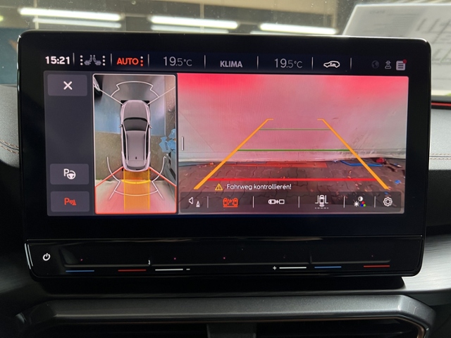 Formentor VZ5 2.5 TSI 4Drive+PANO+LED+MIRROR-LI