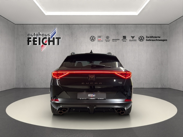 Formentor VZ5 2.5 TSI 4Drive+PANO+LED+MIRROR-LI