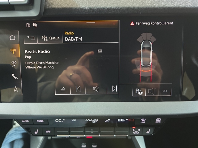 A3 Sportback 2.0 TFSI quattro+S line+LED+NAVI