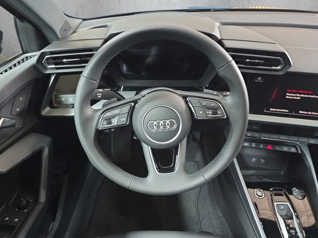 A3 Sportback 2.0 TFSI quattro+S line+LED+NAVI