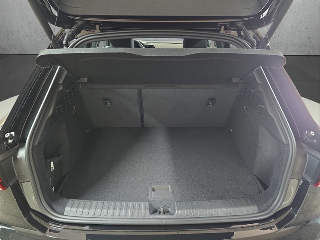 A3 Sportback 2.0 TFSI quattro+S line+LED+NAVI