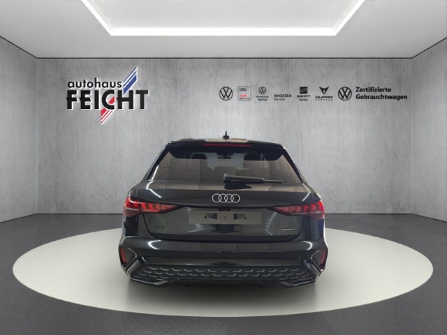 A3 Sportback 2.0 TFSI quattro+S line+LED+NAVI