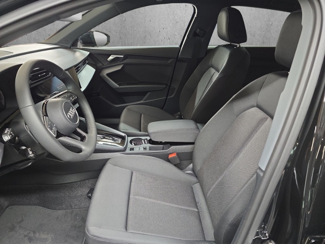 A3 Sportback 2.0 TFSI quattro+S line+LED+NAVI